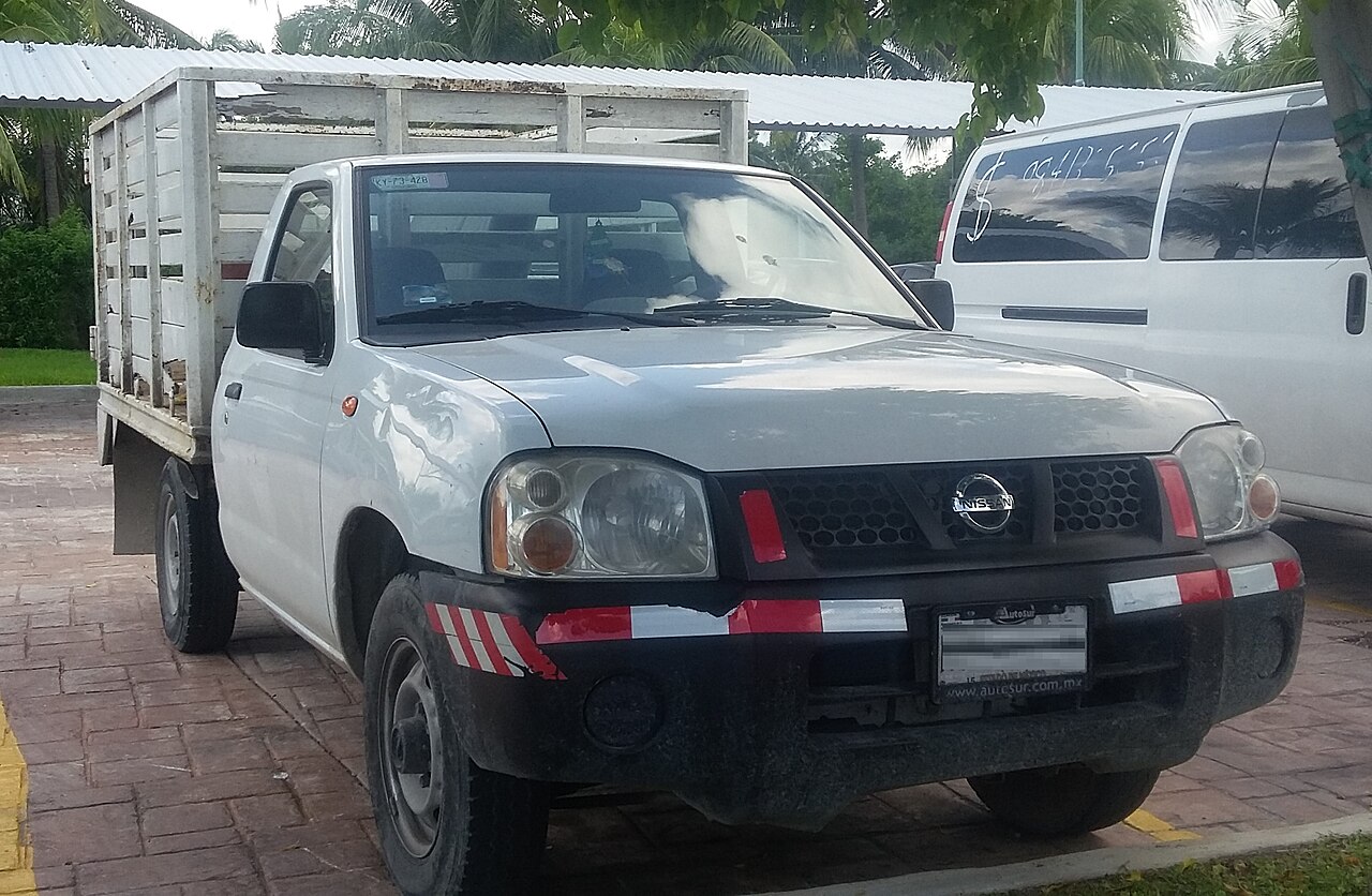 Fotografía de referencia de un Nissan NP300